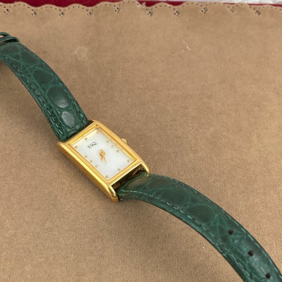 Vintage Gold Movado Esquire Small Swiss Tank Watch Green Strap - Picture 4 of 6